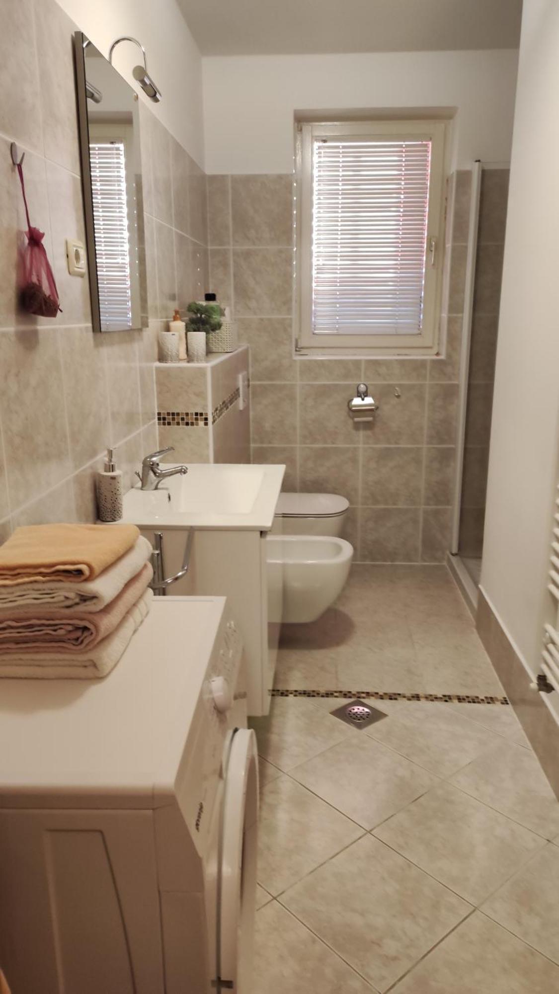 Apartments Tomisic Koper Ngoại thất bức ảnh